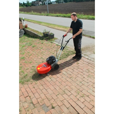 Машина для чистки плитки и брусчатки Tielbuerger HW50 Honda Машина для чистки плитки и брусчатки Tielbuerger HW50 Honda