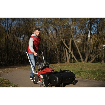 Подметальная машина Tielbuerger tk17 Honda Подметальная машина Tielbuerger tk17 Honda