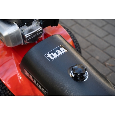 Подметальная машина Tielbuerger tk38 Honda Подметальная машина Tielbuerger tk38 Honda