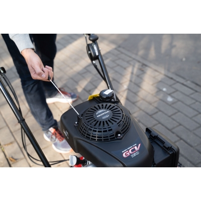 Подметальная машина Tielbuerger tk38 Honda Подметальная машина Tielbuerger tk38 Honda