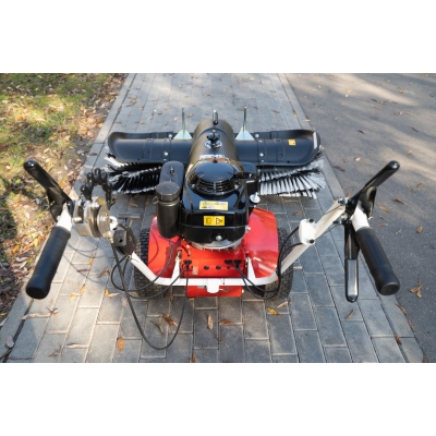 Подметальная машина Tielbuerger tk58 Honda Подметальная машина Tielbuerger tk58 Honda